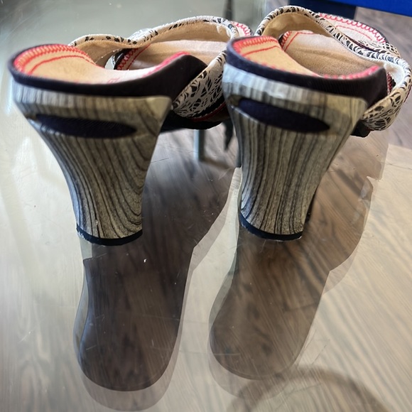 Diesel Heels! - Picture 3 of 6